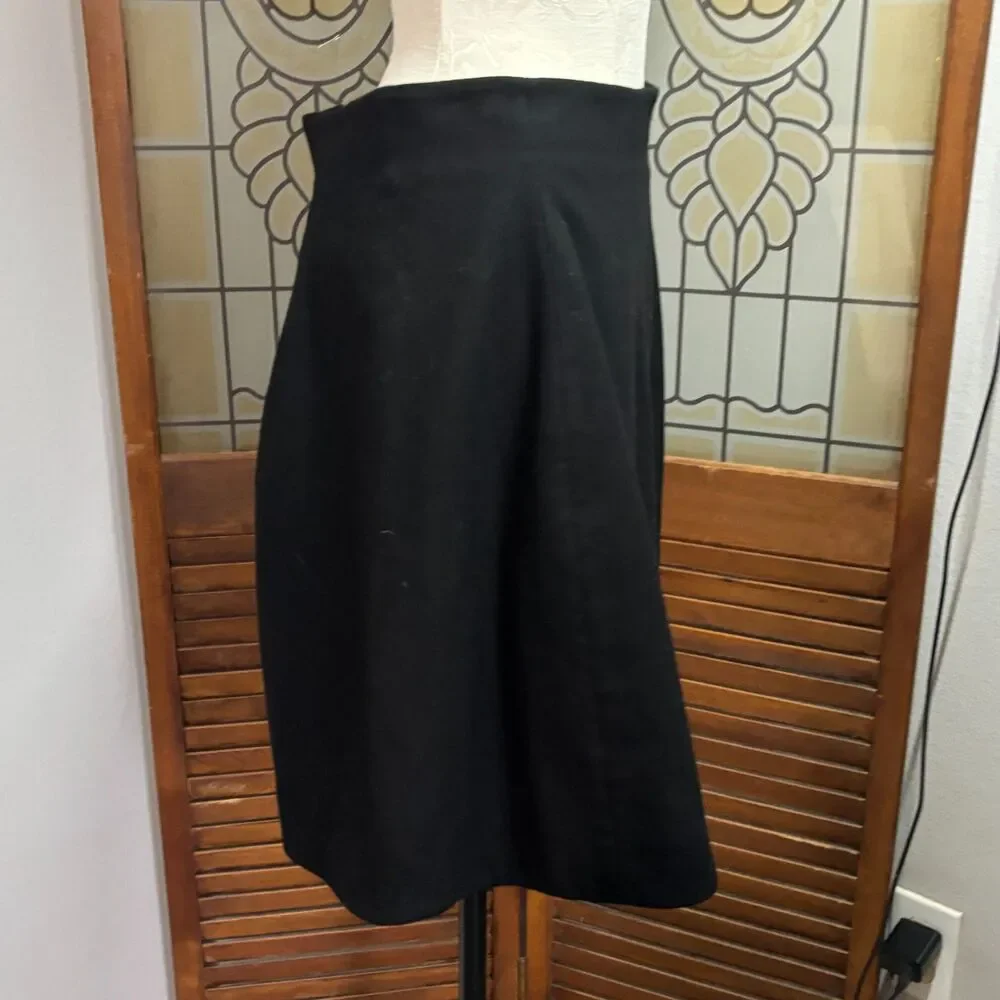 Ralph Lauren Sport Wool Blend Circle Flare Skirt Black Zipper Closure Size 10